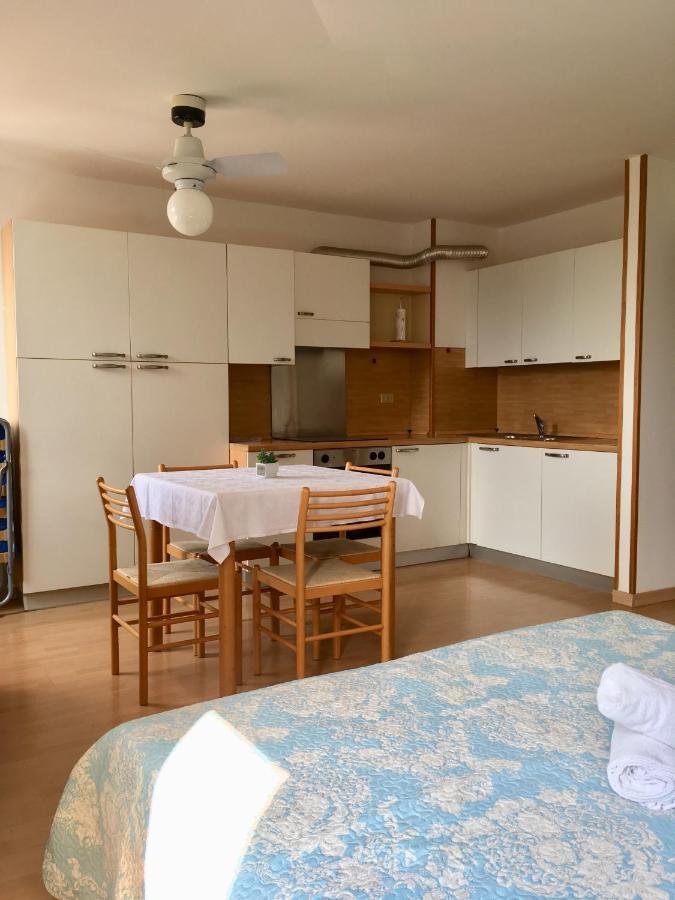 Taverna Affittacamere Gardone Riviera Ngoại thất bức ảnh
